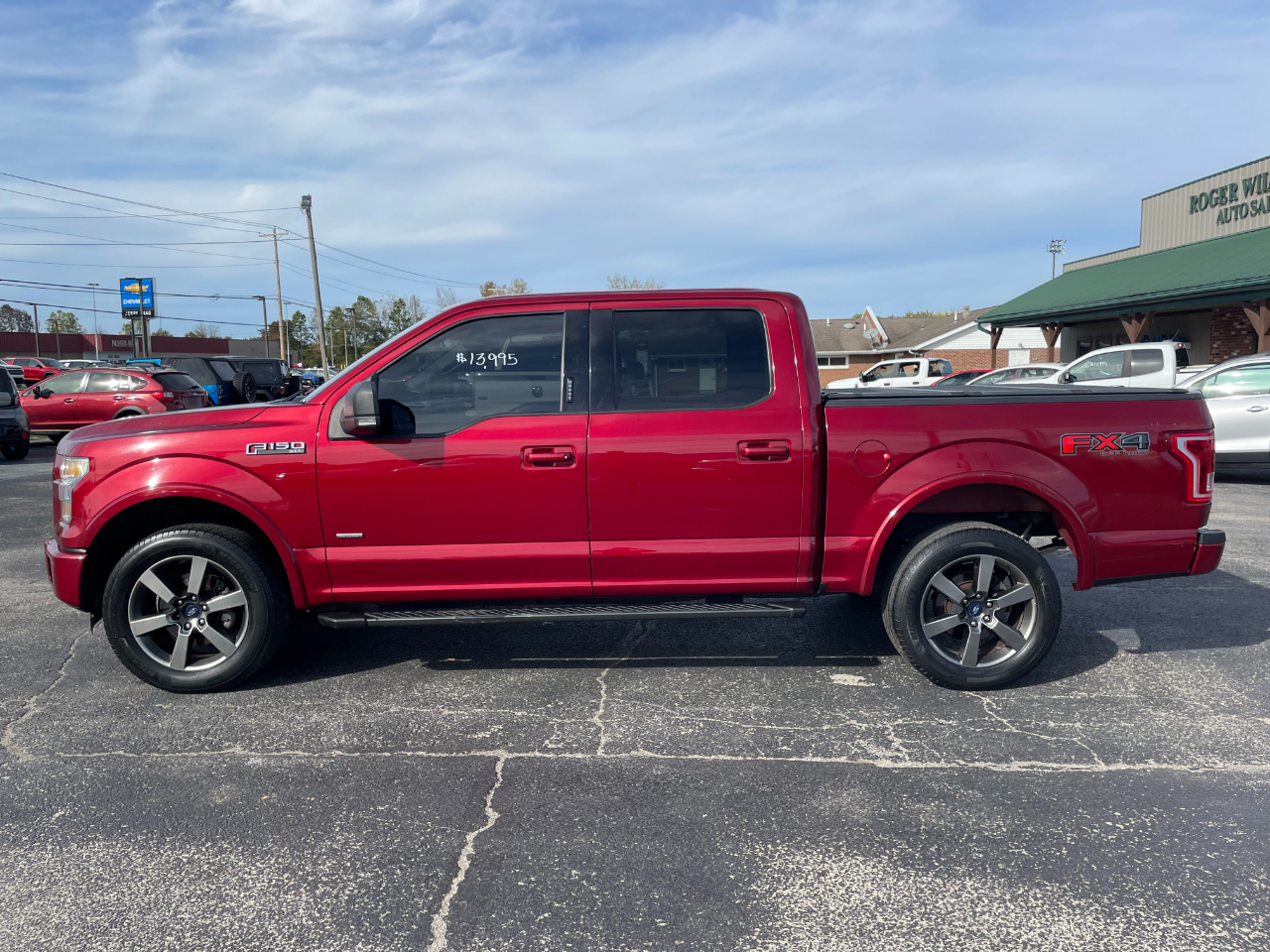 Ford F-150 XLT SuperCrew 5.5-ft. Bed 4WD 2016 Ford F-150 XLT SuperCrew 5.5-ft. Bed 4WD 2016