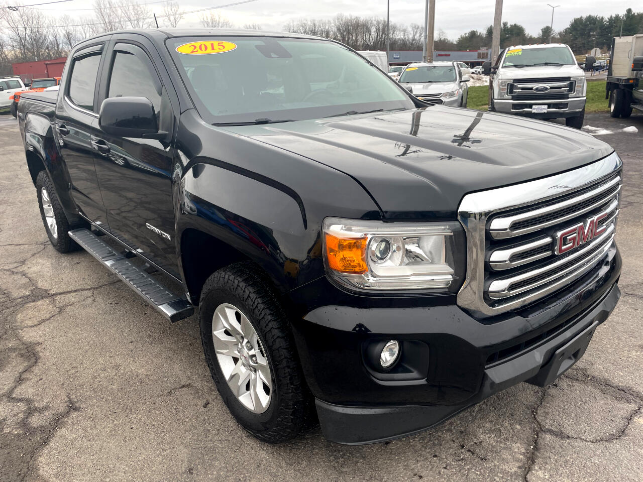 GMC Canyon SLE Crew Cab 4WD Short Box 2015