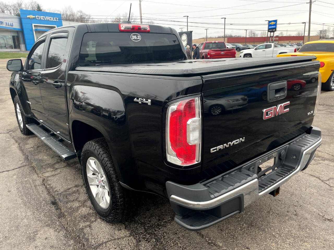 GMC Canyon SLE Crew Cab 4WD Short Box 2015