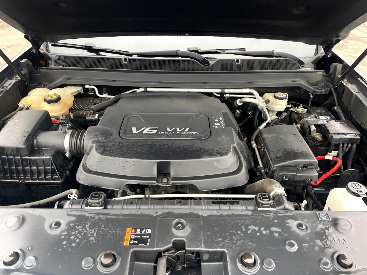 GMC Canyon SLE Crew Cab 4WD Short Box 2015