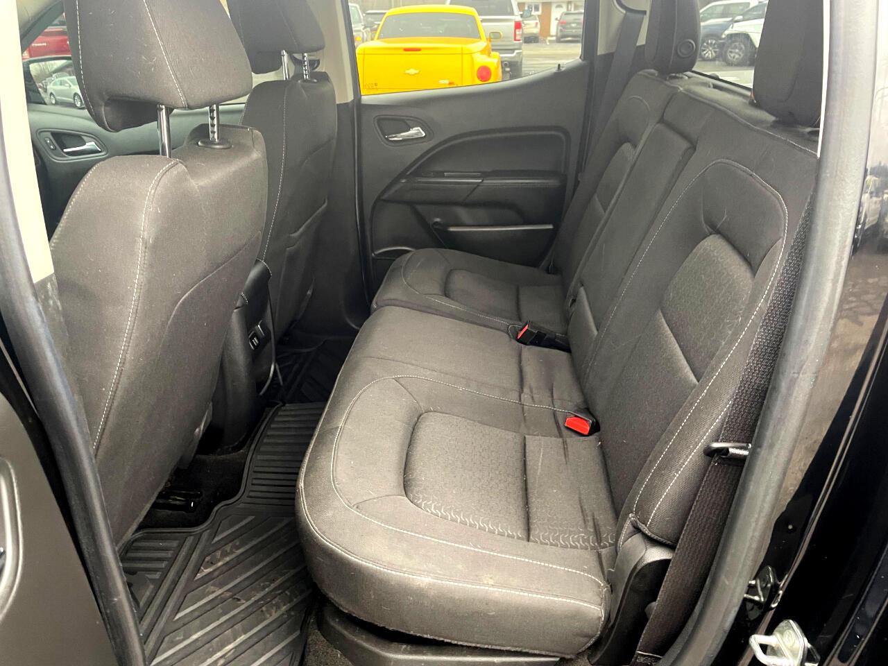 GMC Canyon SLE Crew Cab 4WD Short Box 2015