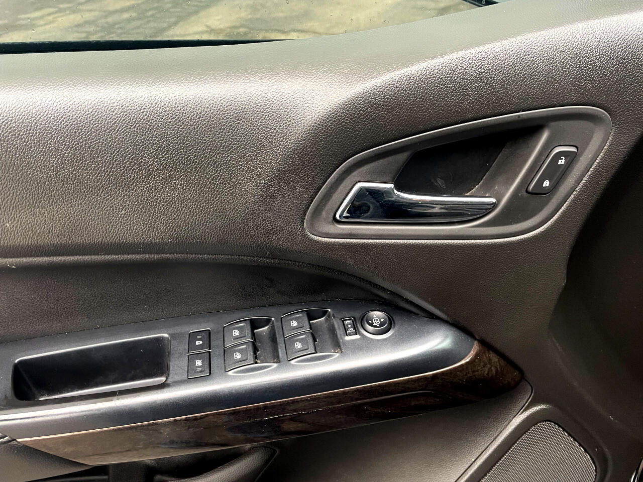 GMC Canyon SLE Crew Cab 4WD Short Box 2015