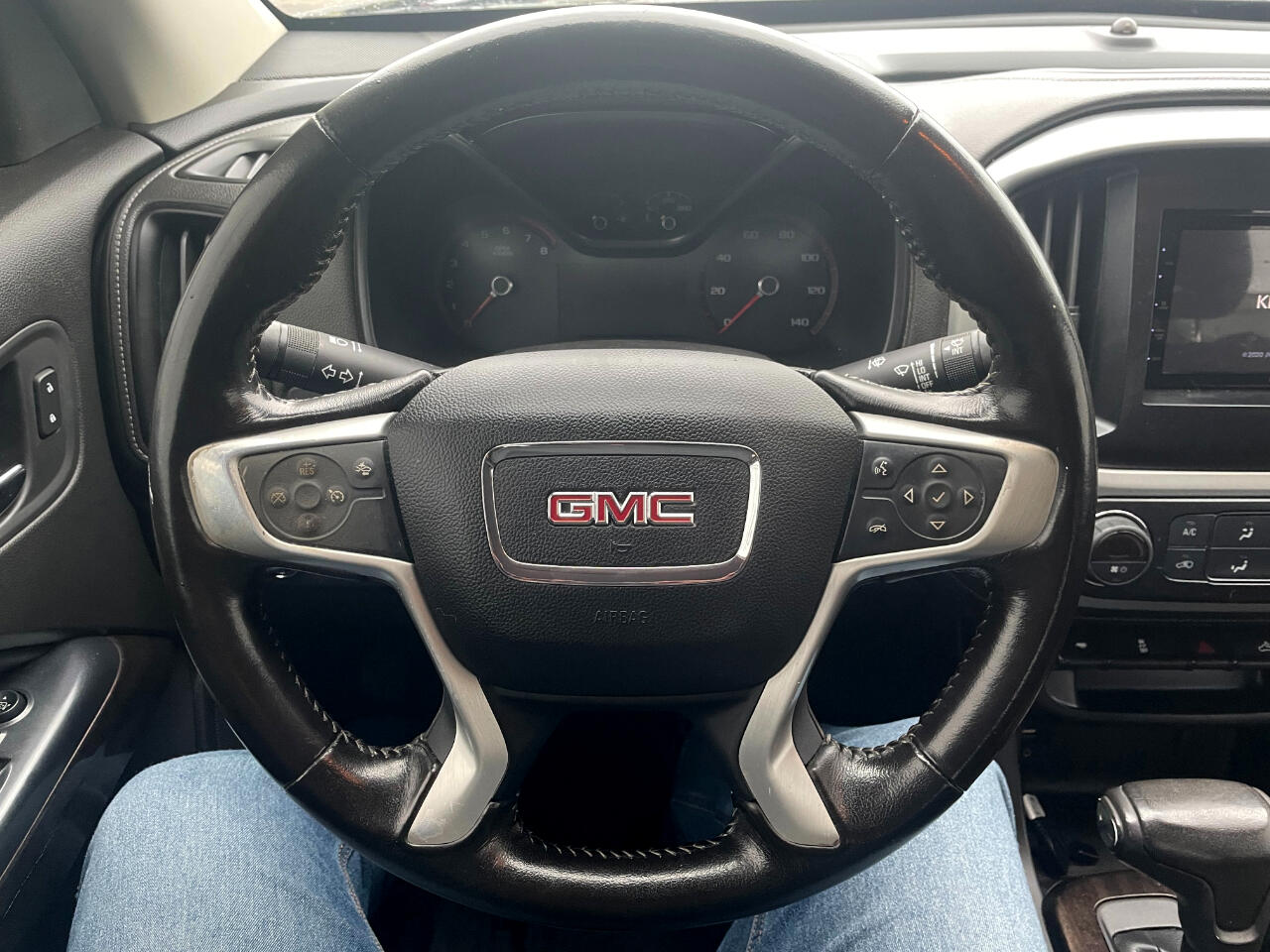 GMC Canyon SLE Crew Cab 4WD Short Box 2015