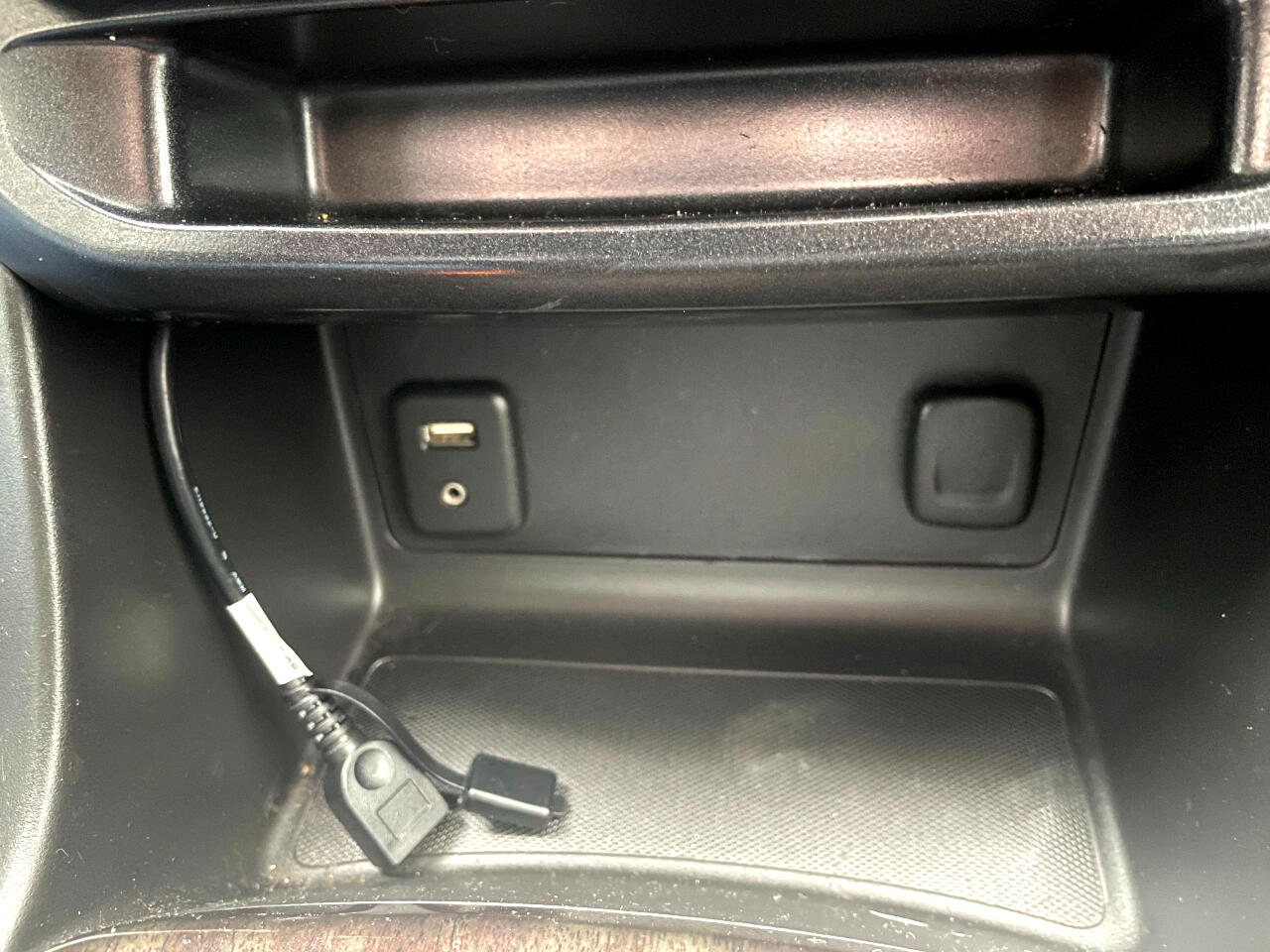 GMC Canyon SLE Crew Cab 4WD Short Box 2015