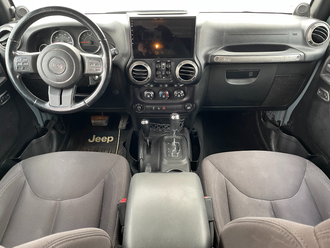 Jeep Wrangler Unlimited Sport 4WD 2014