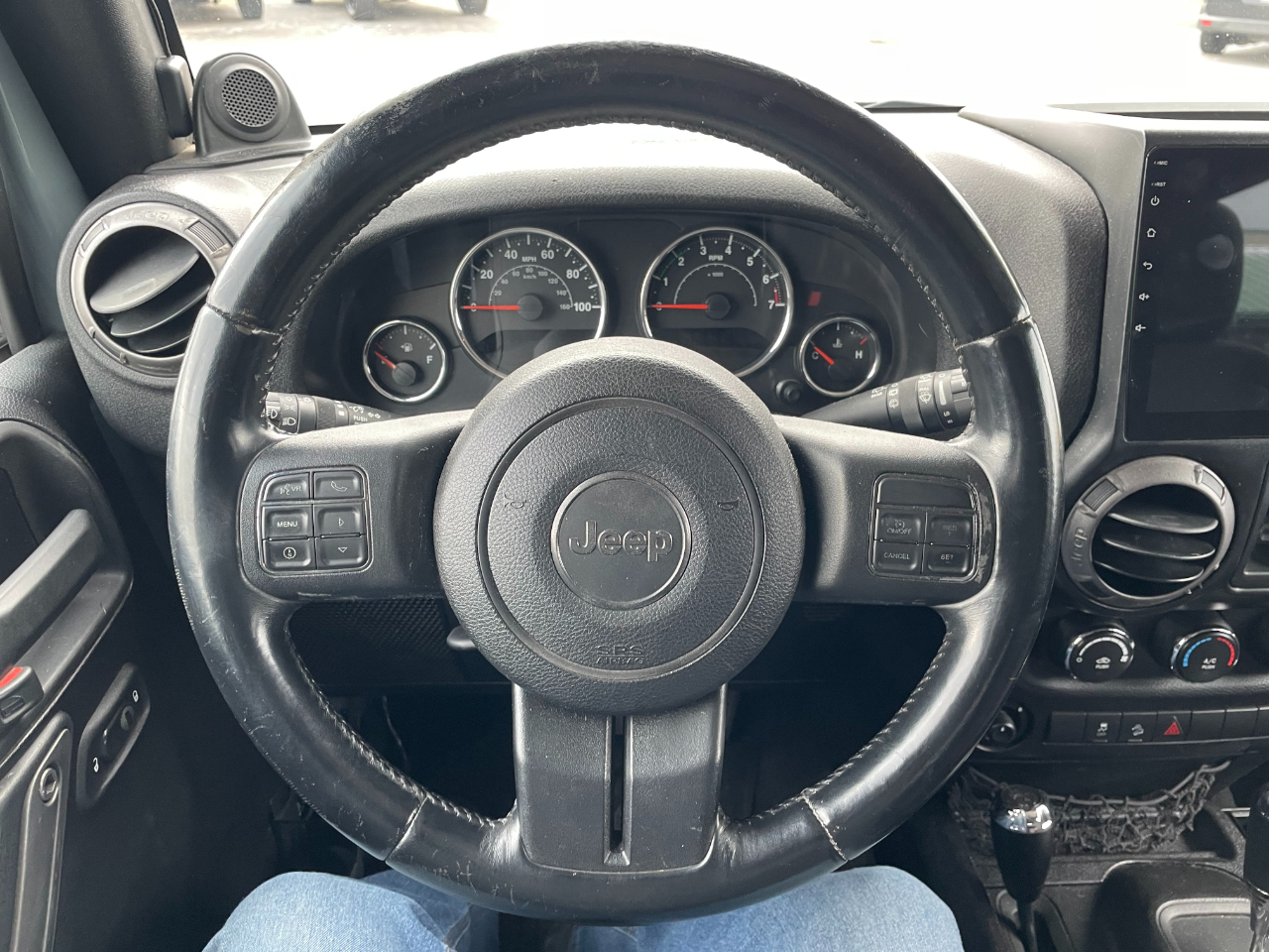 Jeep Wrangler Unlimited Sport 4WD 2014