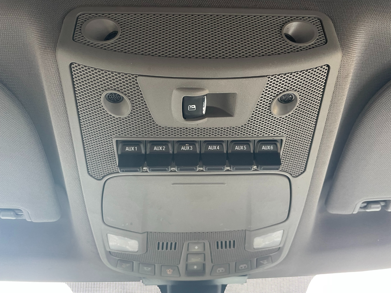 Ford F-350 SD Lariat Crew Cab Long Bed 4WD 2017