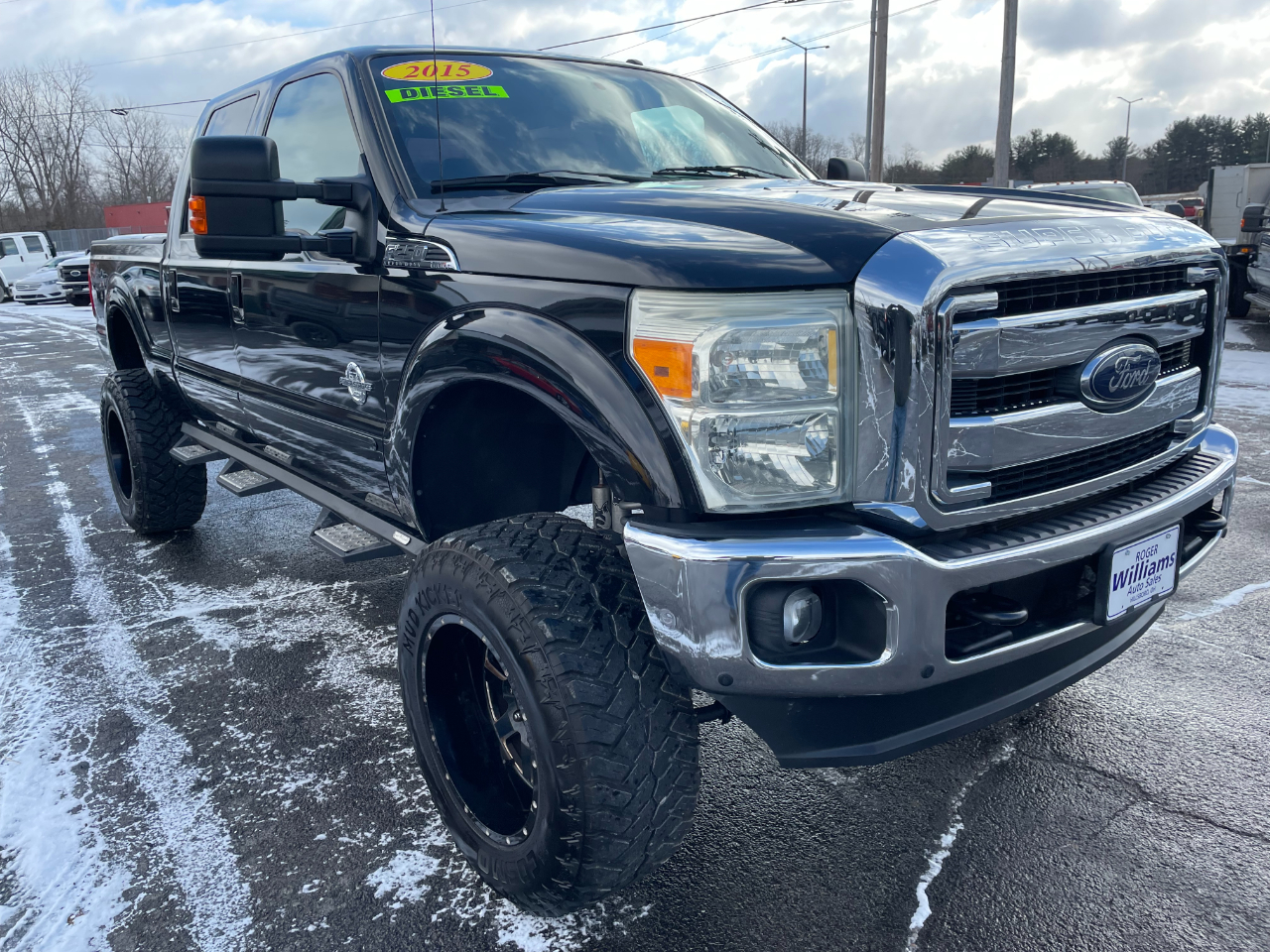 Ford F-250 SD Lariat Crew Cab Long Bed 4WD 2015