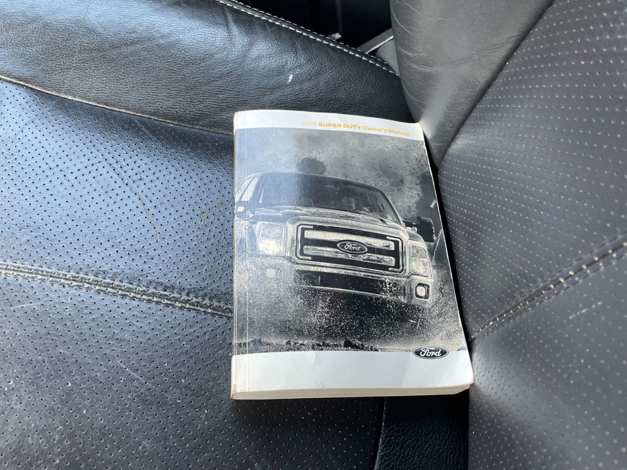 Ford F-250 SD Lariat Crew Cab Long Bed 4WD 2015