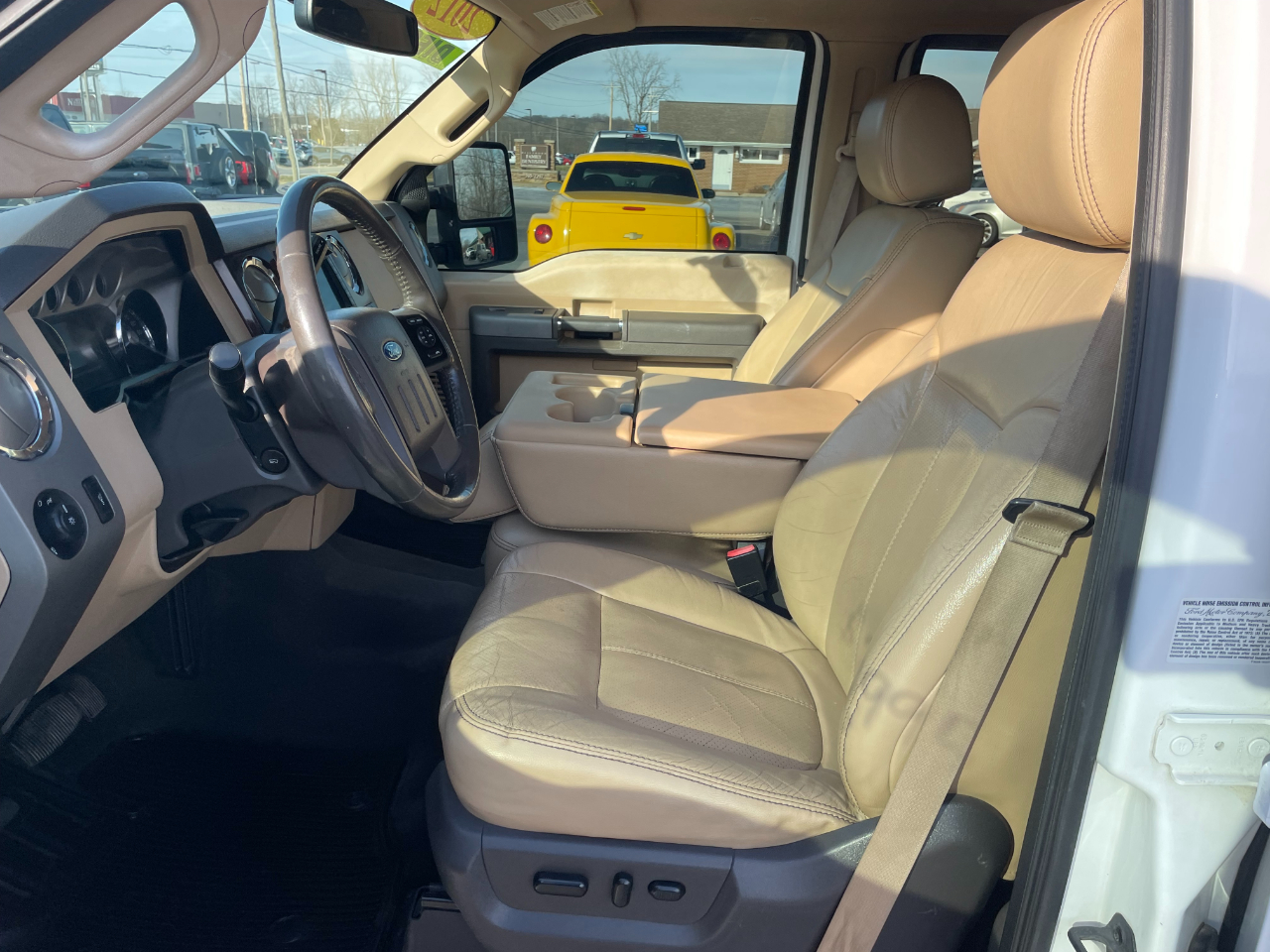 Ford F-350 SD Lariat Crew Cab Long Bed 4WD DRW 2012