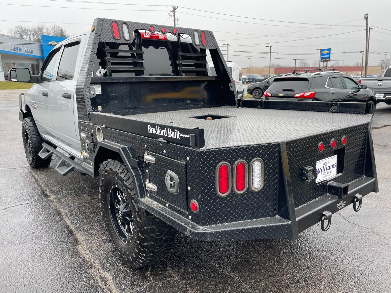 RAM 2500 Tradesman Crew Cab SWB 4WD 2017