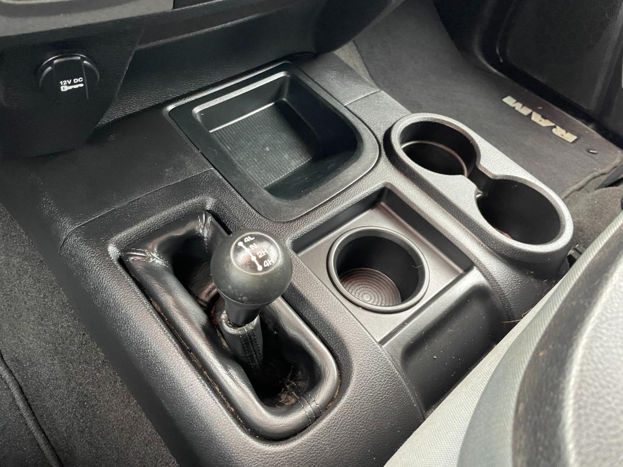 RAM 2500 Tradesman Crew Cab SWB 4WD 2017