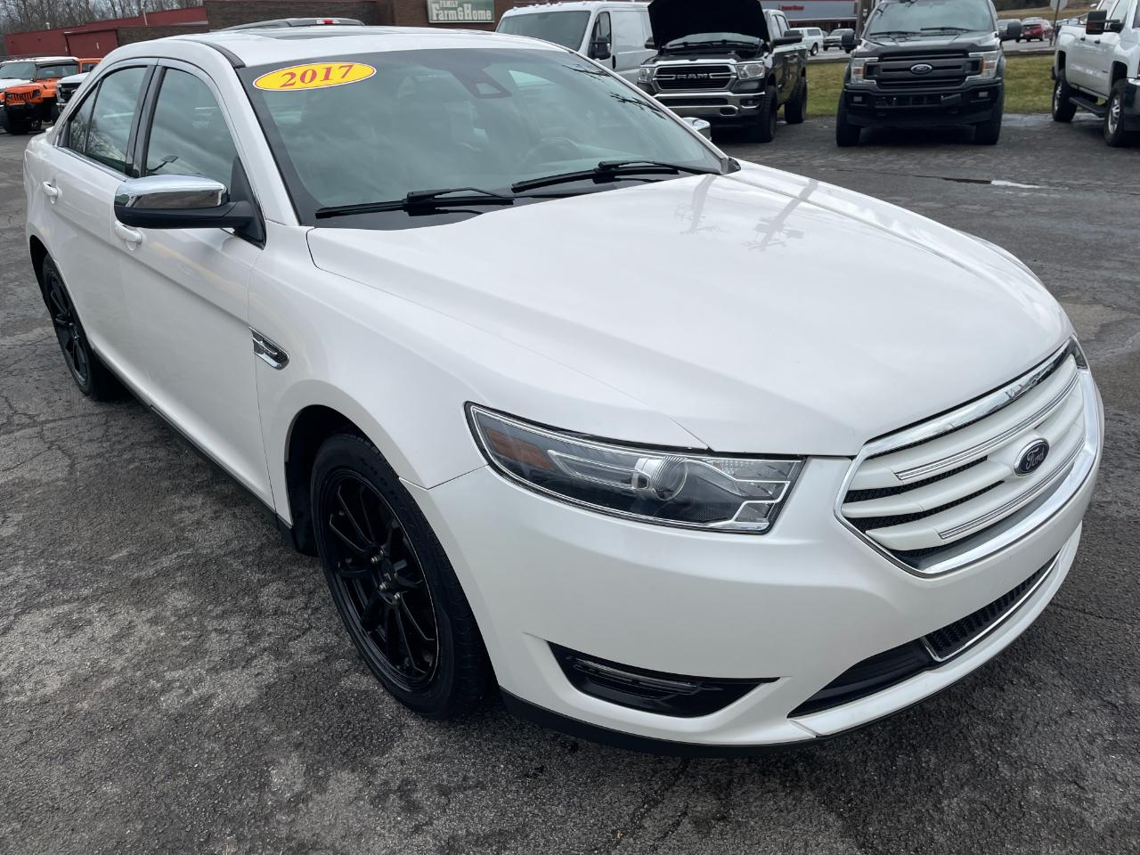 Ford Taurus Limited AWD 2017