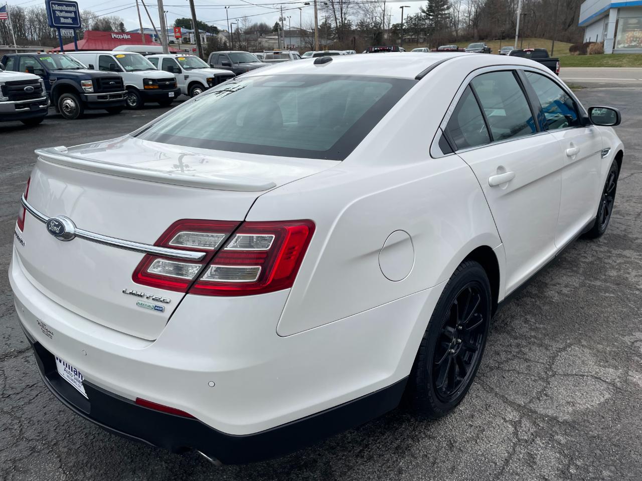 Ford Taurus Limited AWD 2017