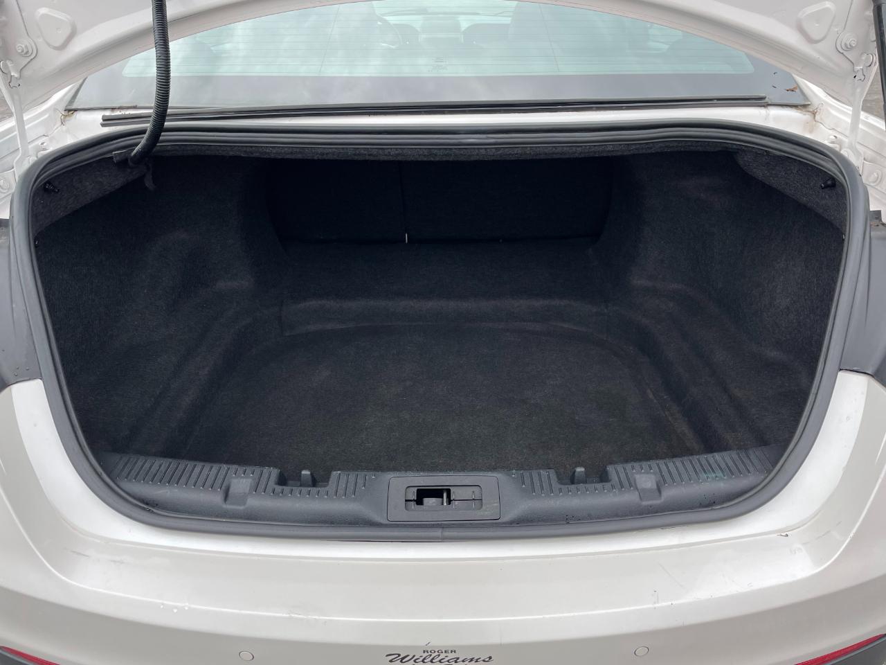 Ford Taurus Limited AWD 2017