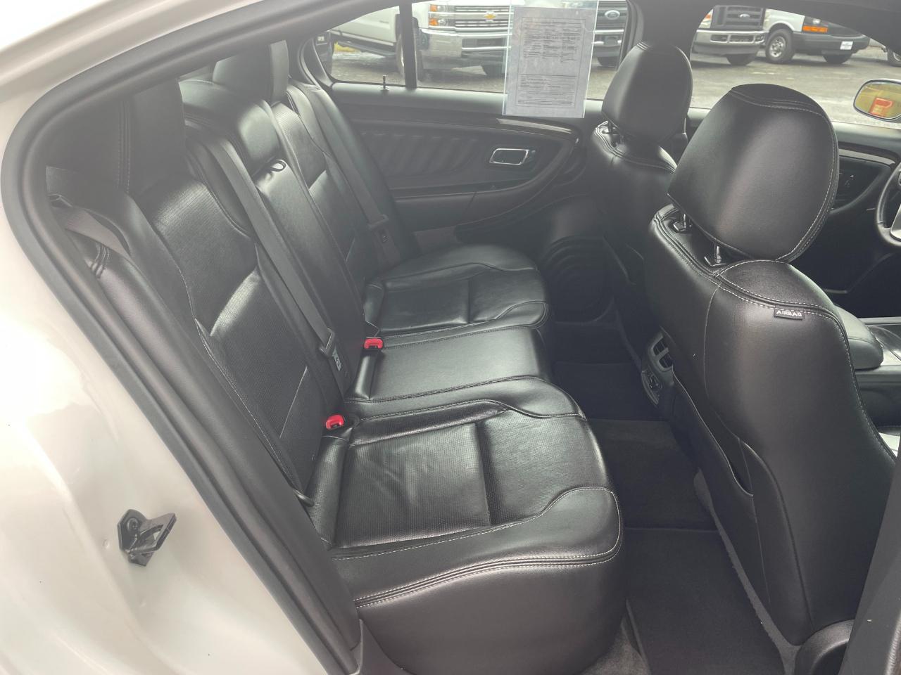 Ford Taurus Limited AWD 2017