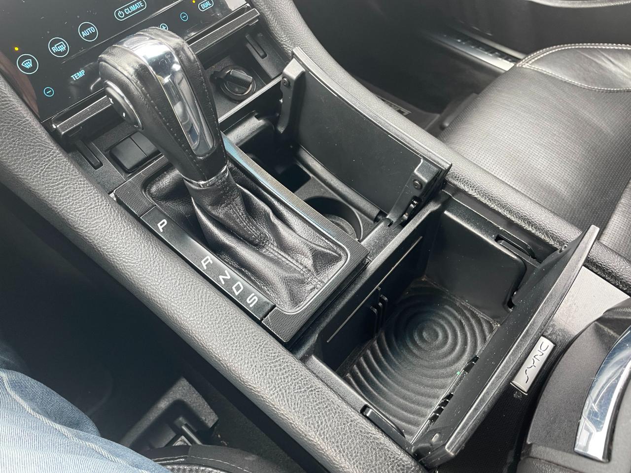 Ford Taurus Limited AWD 2017