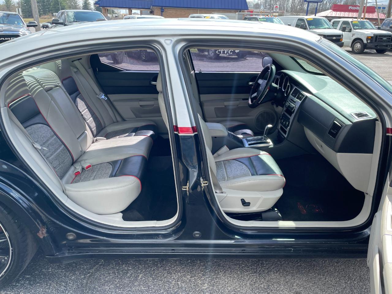 Dodge Charger R/T 2006