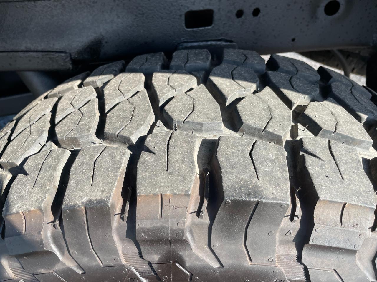 RAM 2500 Tradesman Crew Cab SWB 4WD 2016