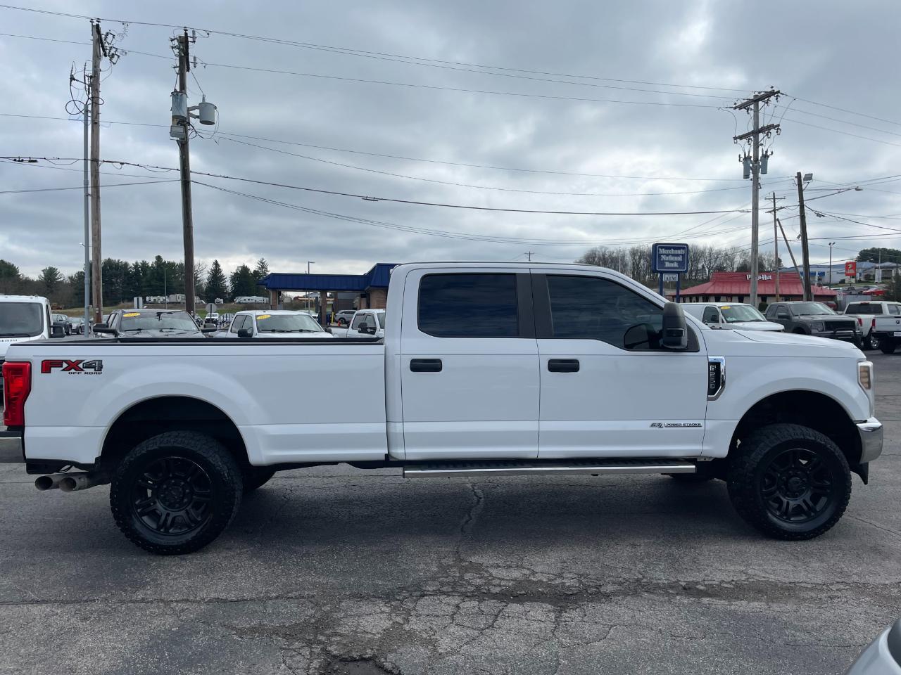 Ford F-250 SD XL Crew Cab Long Bed 4WD 2019