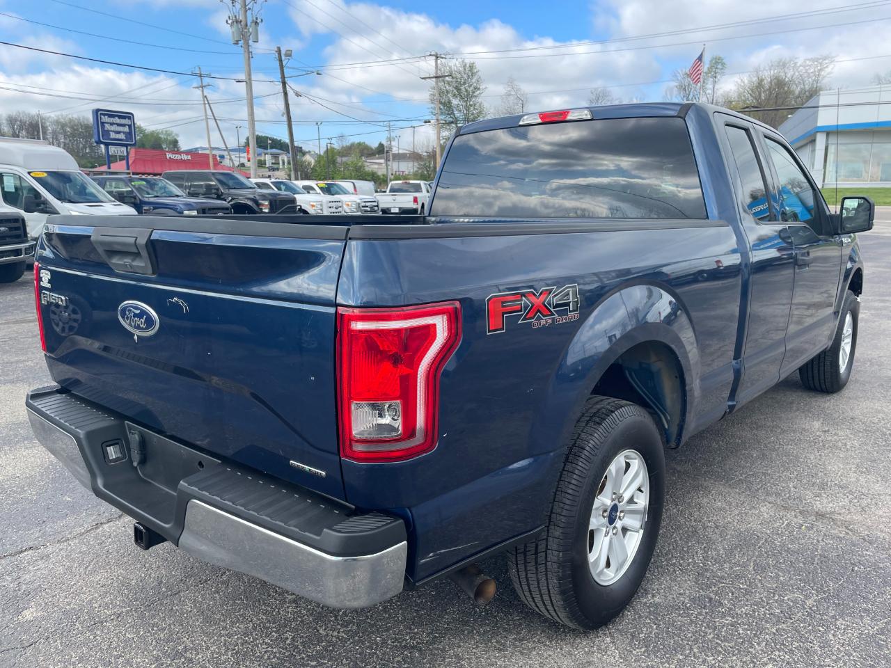Ford F-150 XLT SuperCab 6.5-ft. Bed 4WD 2015