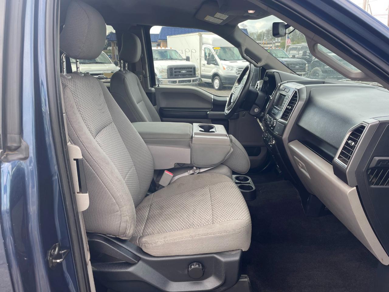 Ford F-150 XLT SuperCab 6.5-ft. Bed 4WD 2015