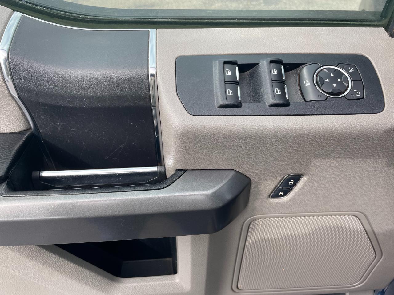 Ford F-150 XLT SuperCab 6.5-ft. Bed 4WD 2015