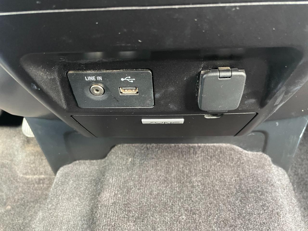 Ford F-150 XLT SuperCab 6.5-ft. Bed 4WD 2015