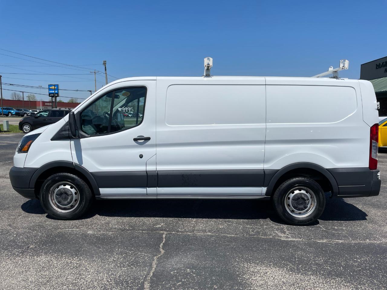 Ford Transit 150 Van Low Roof 60/40 Pass. 130-in. WB 2018