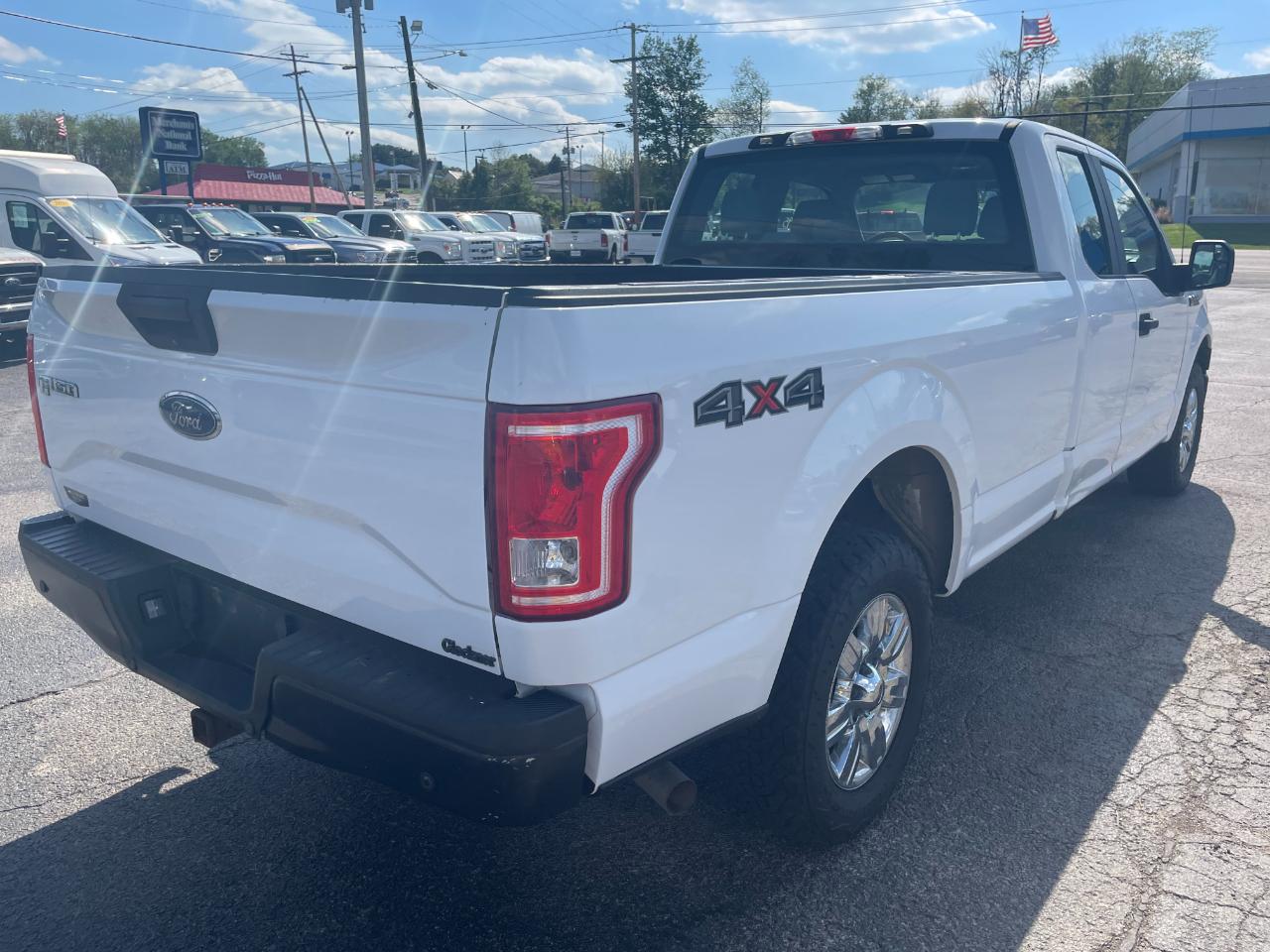 Ford F-150 XL SuperCab 6.5-ft. Bed 4WD 2016