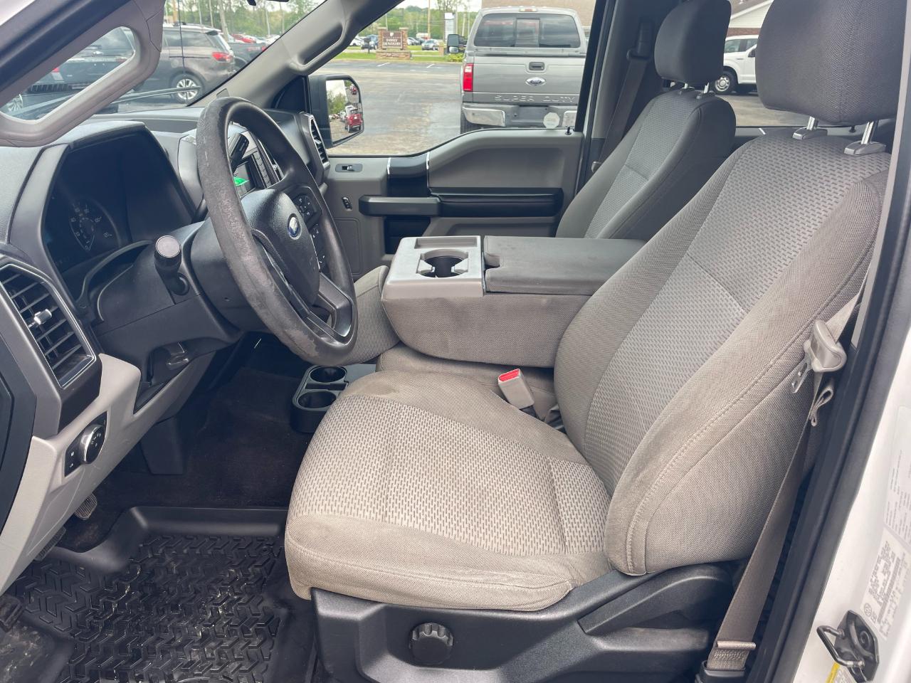 Ford F-150 XLT SuperCrew 6.5-ft. Bed 4WD 2017