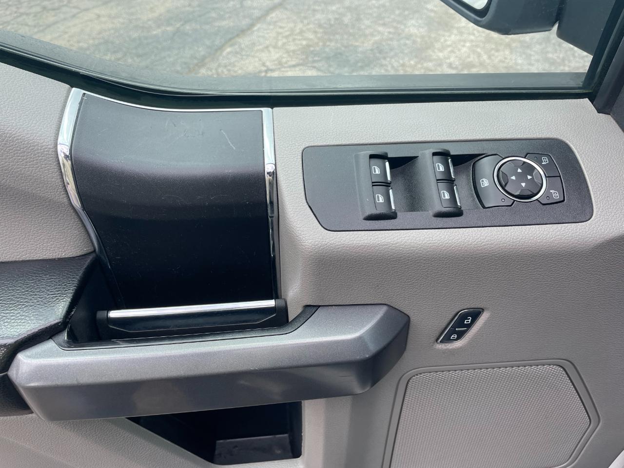 Ford F-150 XLT SuperCrew 6.5-ft. Bed 4WD 2017