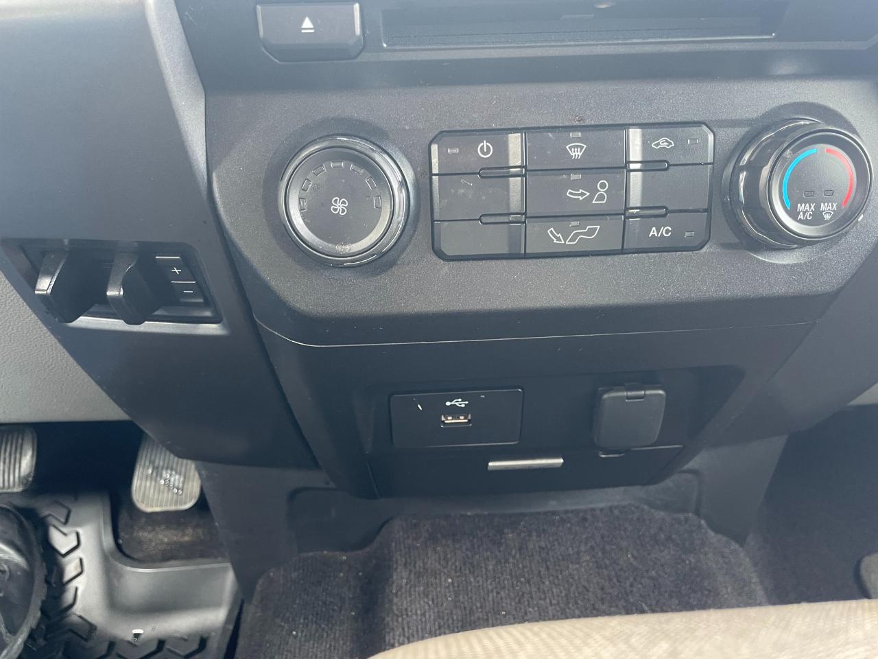 Ford F-150 XLT SuperCrew 6.5-ft. Bed 4WD 2017