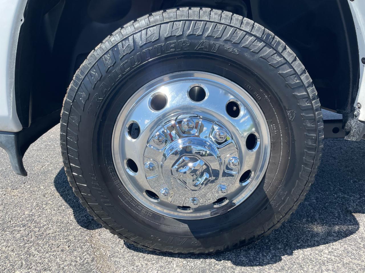 RAM 3500 Limited Mega Cab 4WD DRW 2019
