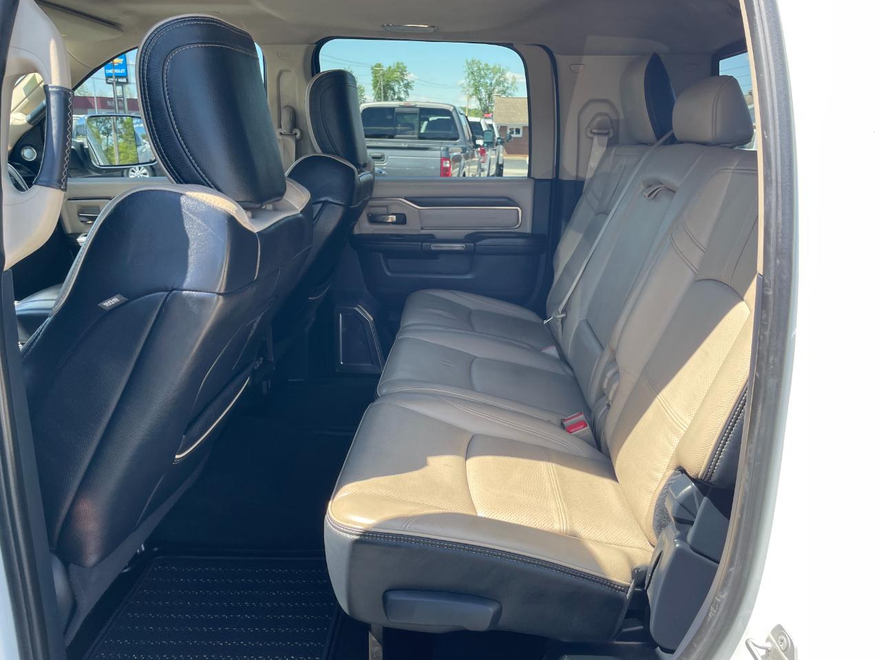 RAM 3500 Limited Mega Cab 4WD DRW 2019