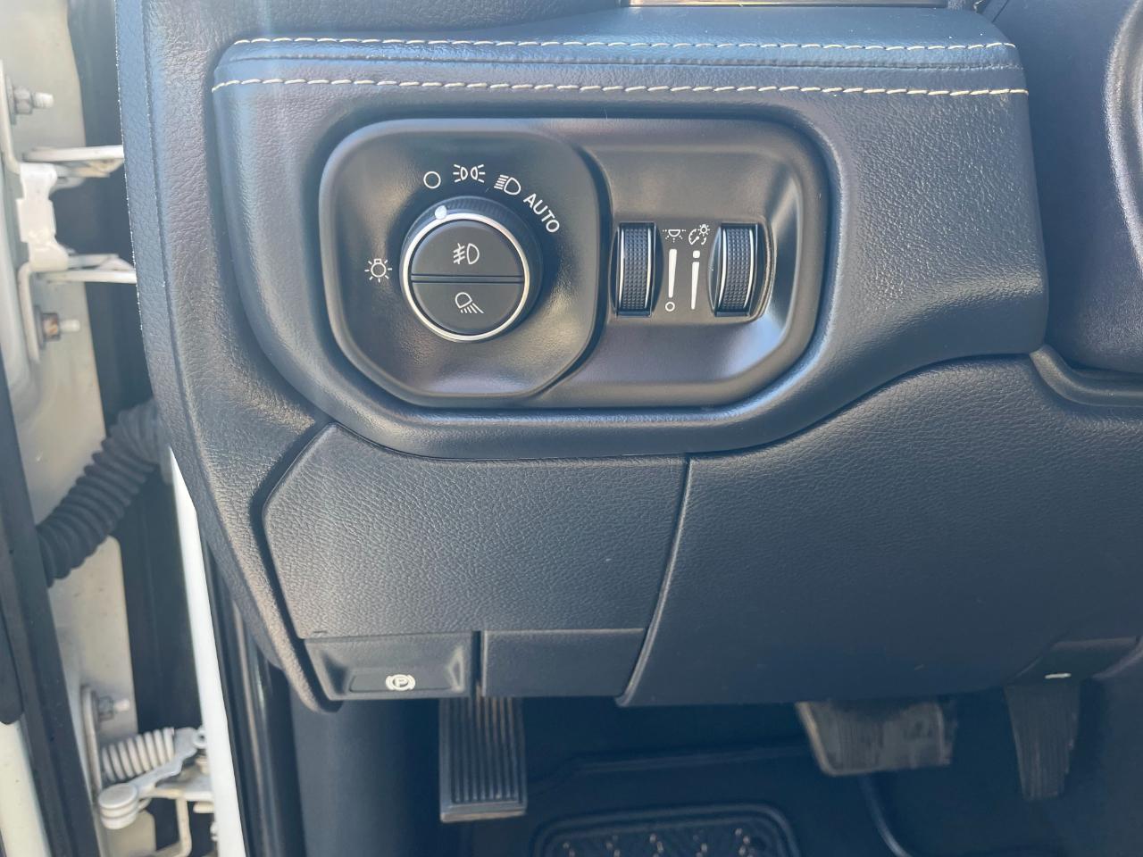 RAM 3500 Limited Mega Cab 4WD DRW 2019