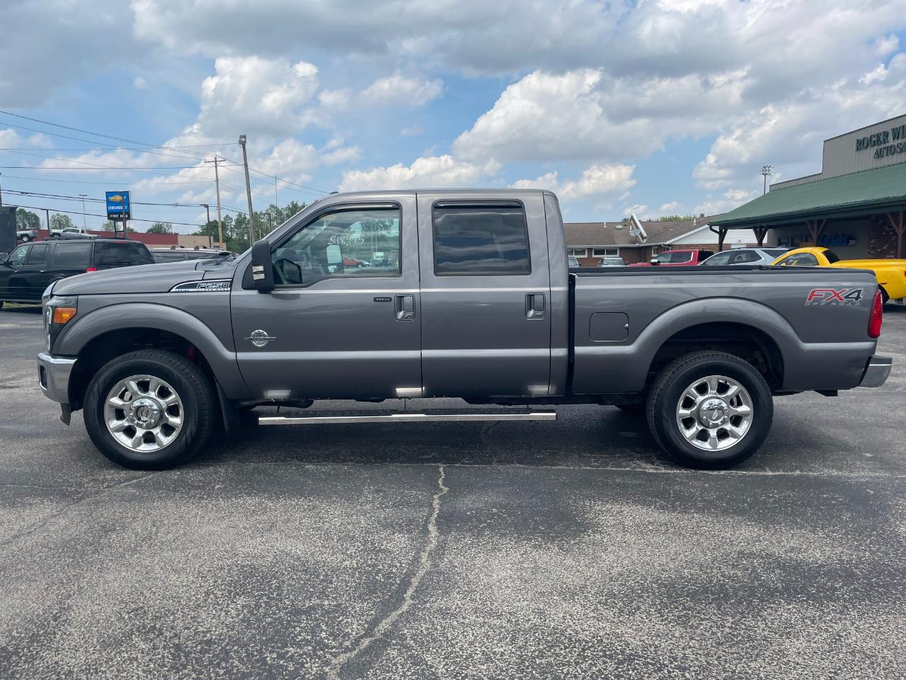 Ford F-250 SD Lariat Crew Cab 4WD 2013