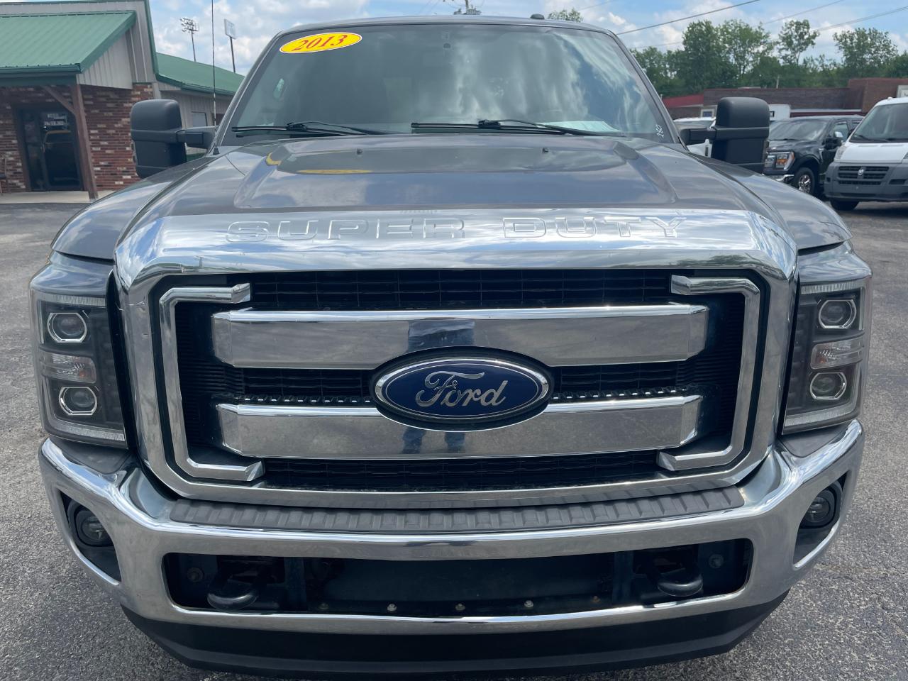 Ford F-250 SD Lariat Crew Cab 4WD 2013