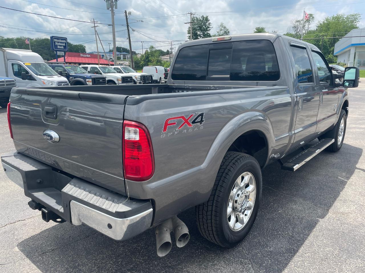 Ford F-250 SD Lariat Crew Cab 4WD 2013