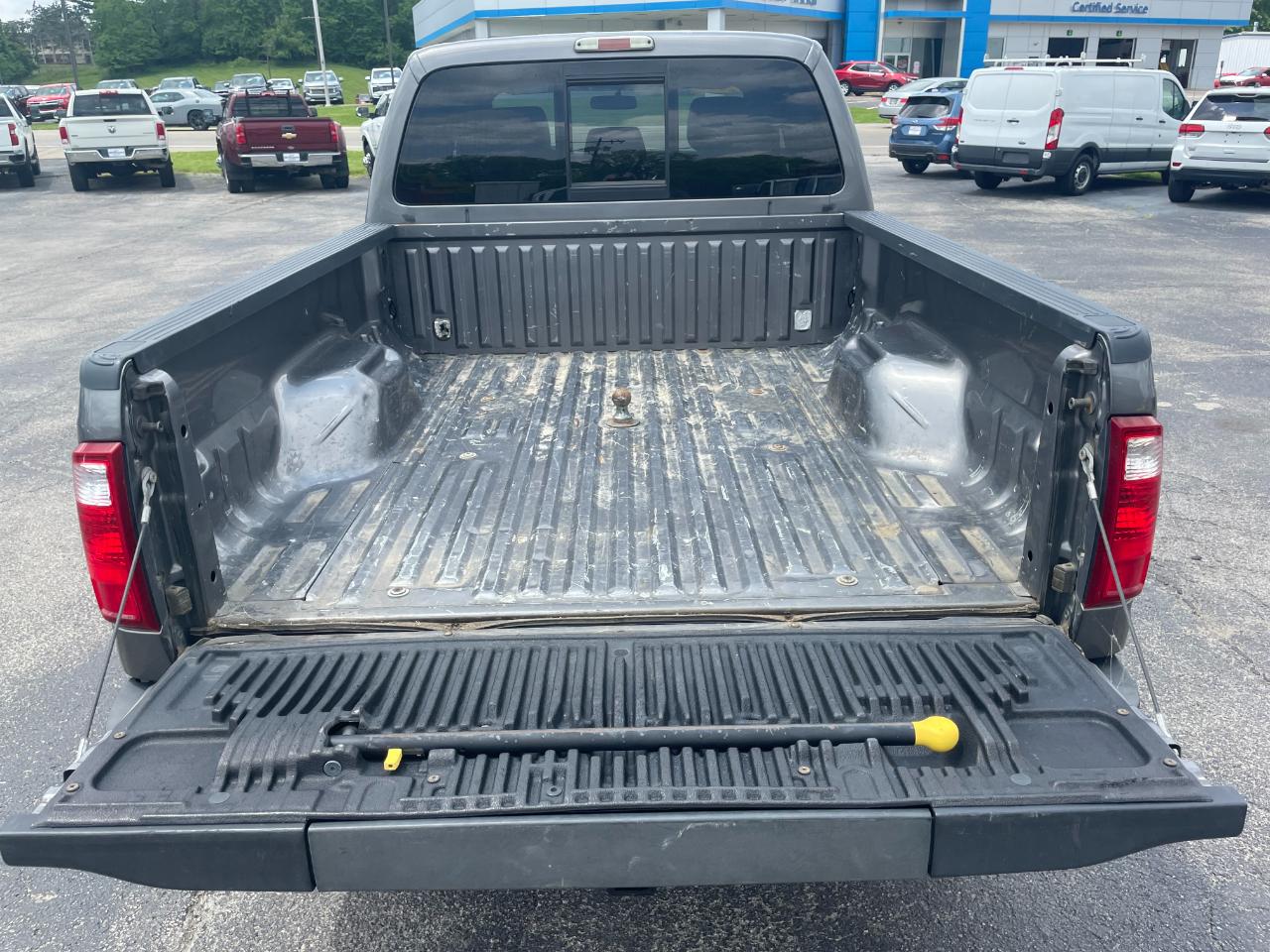 Ford F-250 SD Lariat Crew Cab 4WD 2013