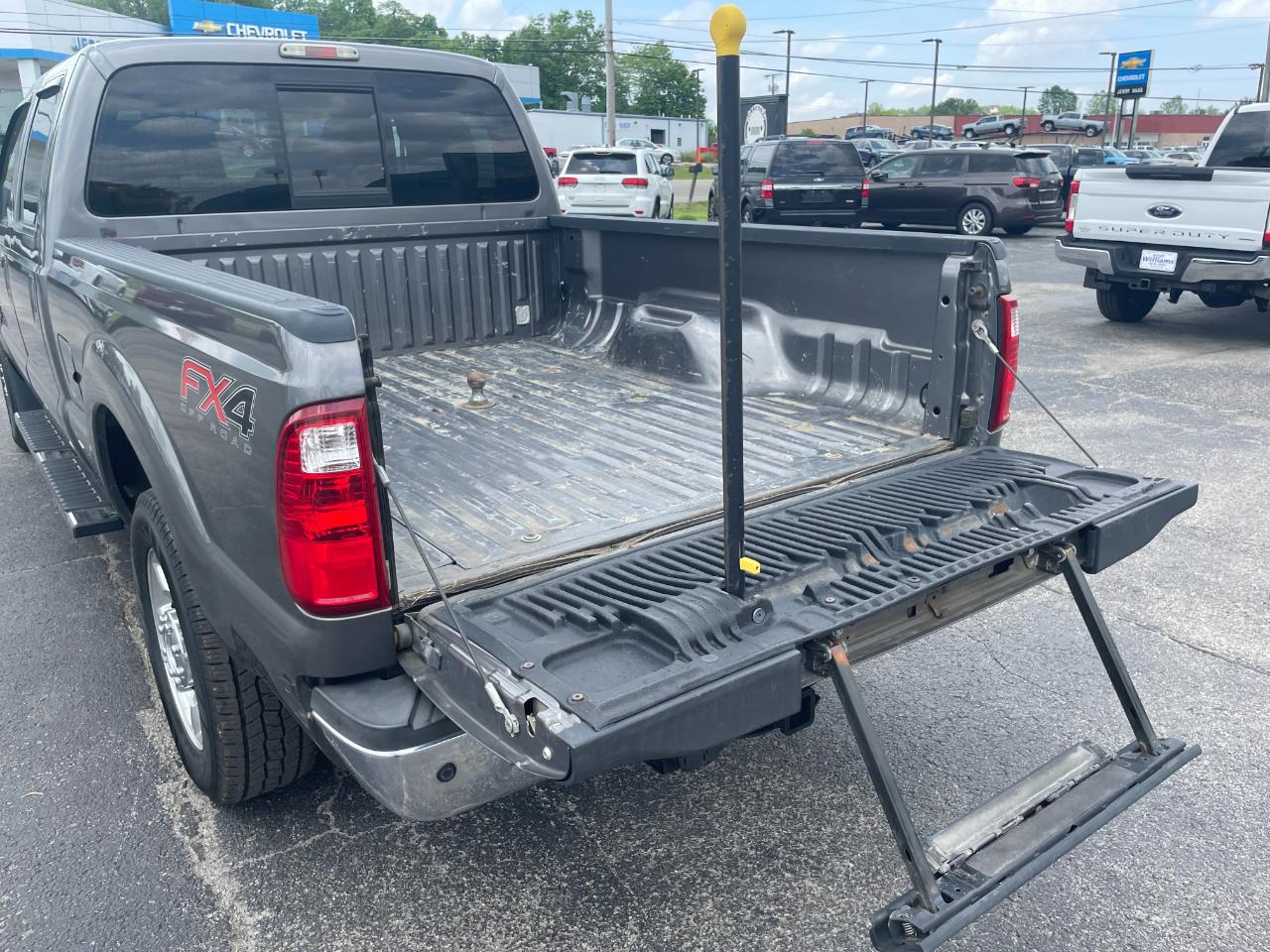 Ford F-250 SD Lariat Crew Cab 4WD 2013
