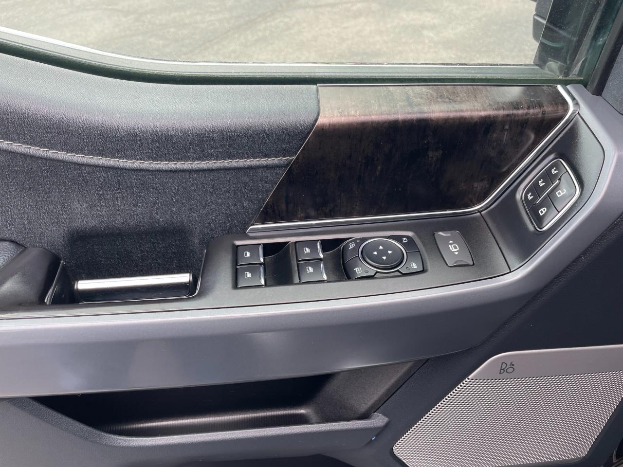 Ford F-150 Lariat SuperCrew 5.5-ft. Bed 4WD 2022