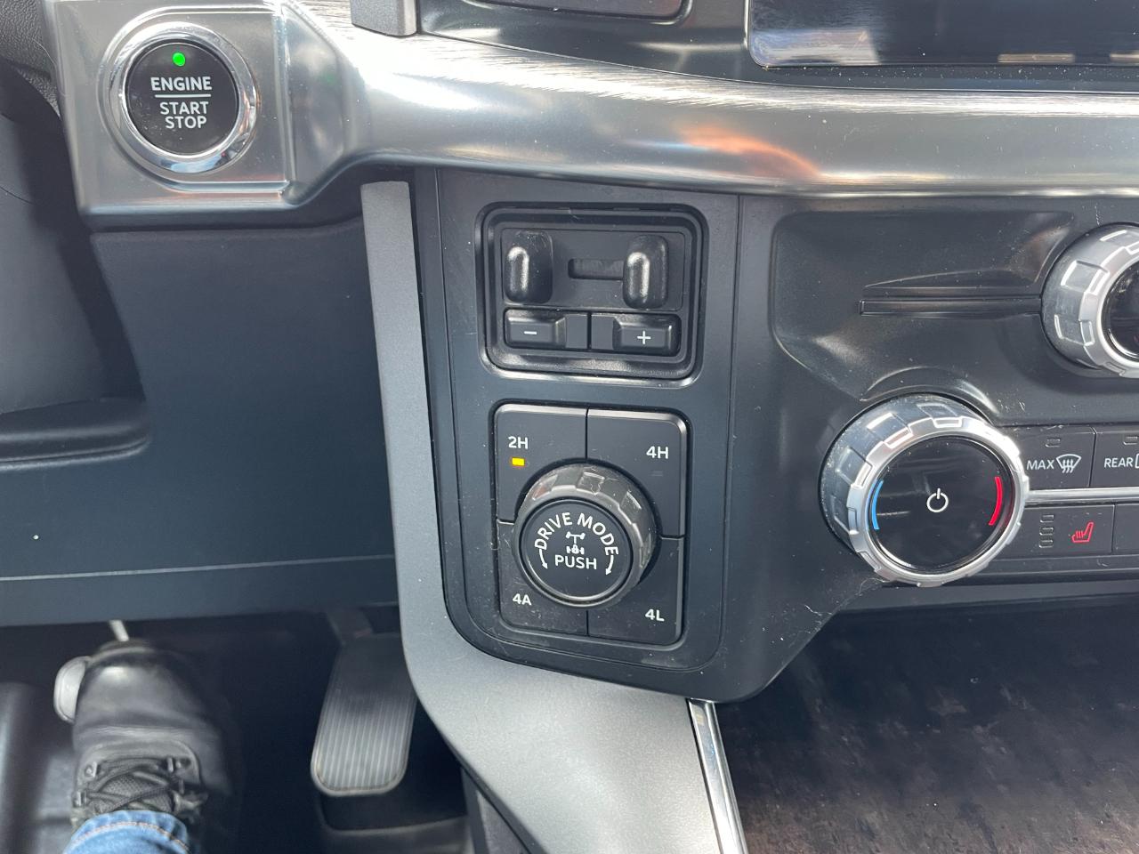 Ford F-150 Lariat SuperCrew 5.5-ft. Bed 4WD 2022