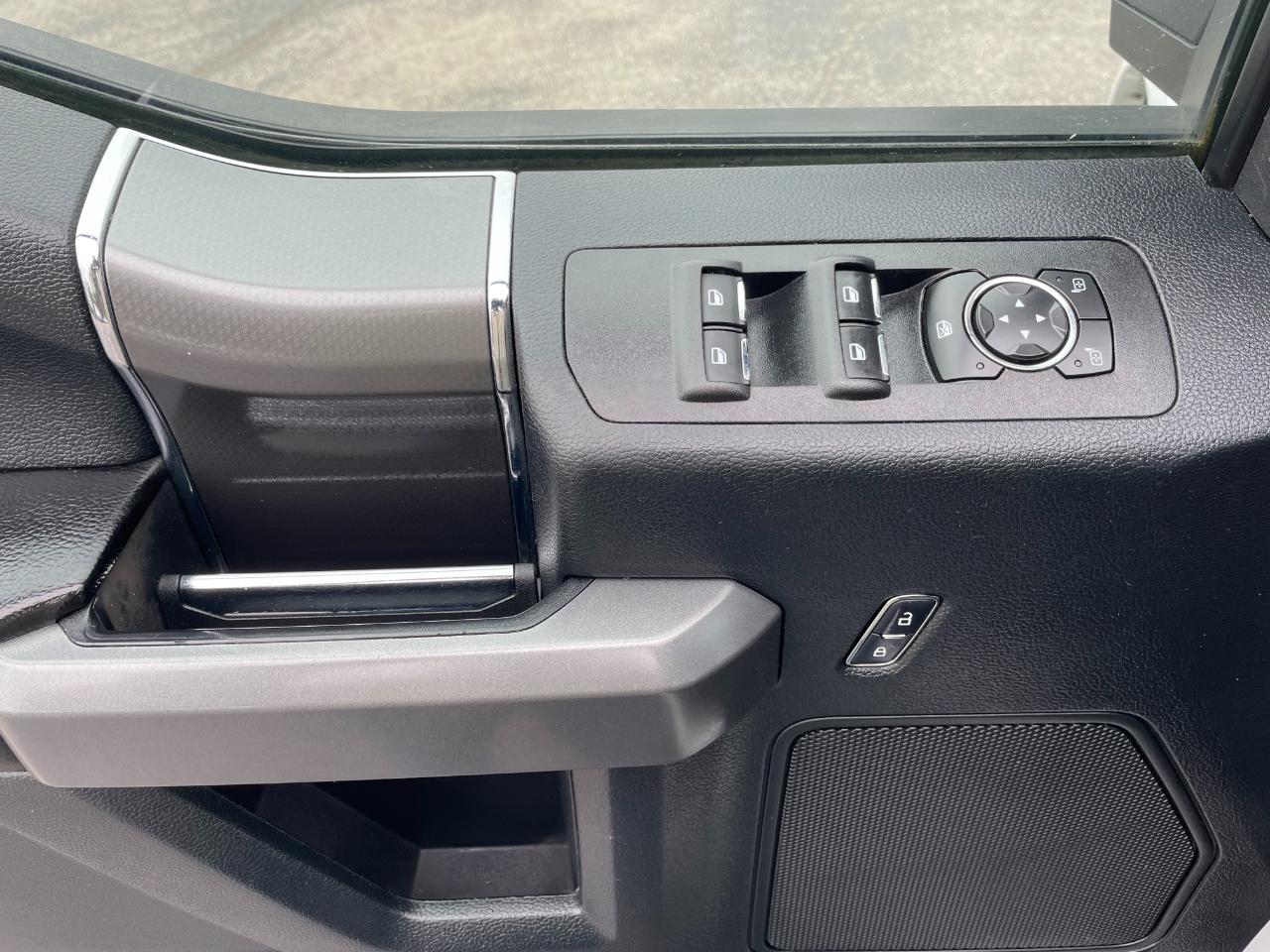 Ford F-150 XLT SuperCrew 6.5-ft Box 4WD 2017