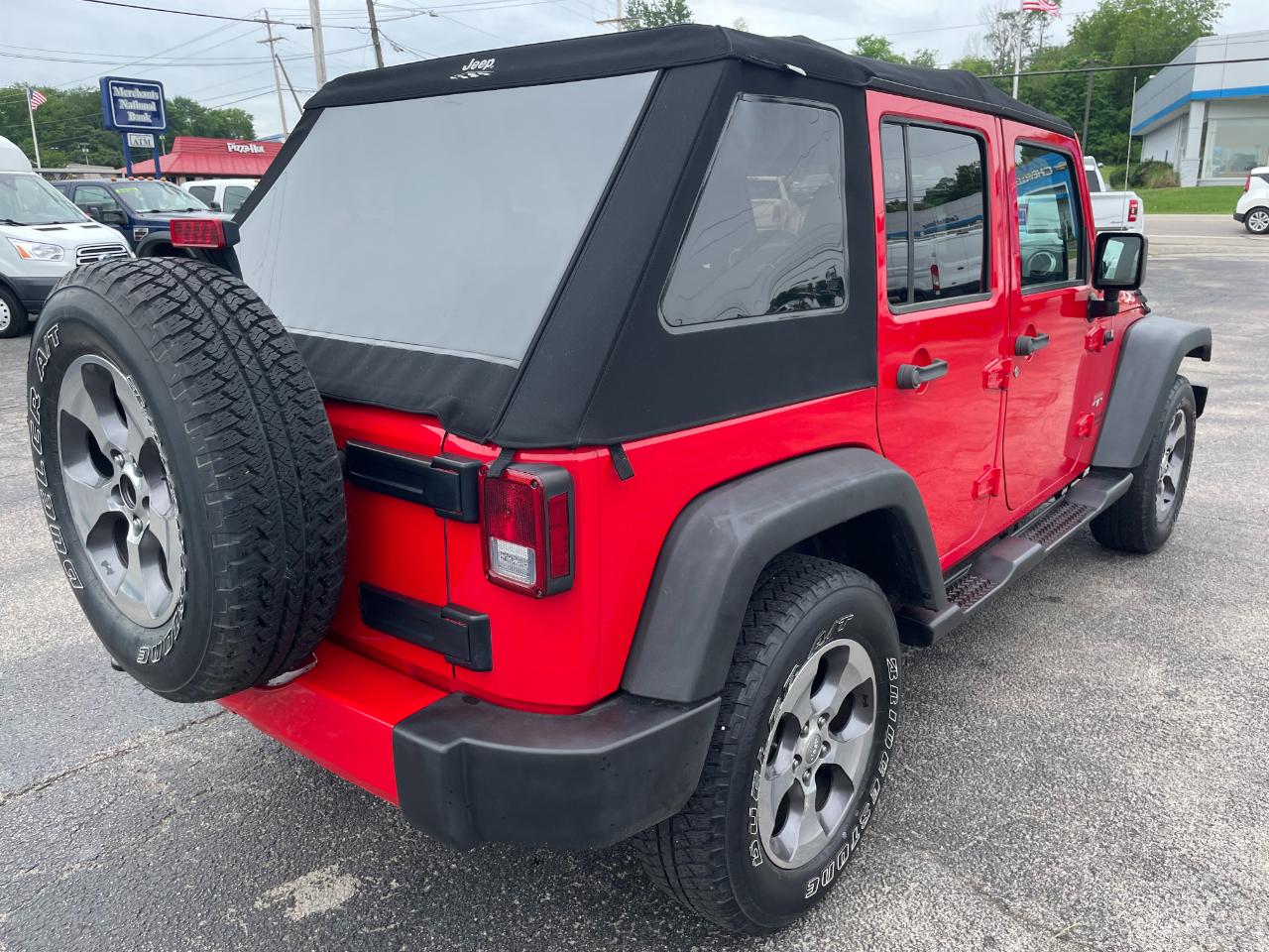 Jeep Wrangler Unlimited Sahara 4WD 2016