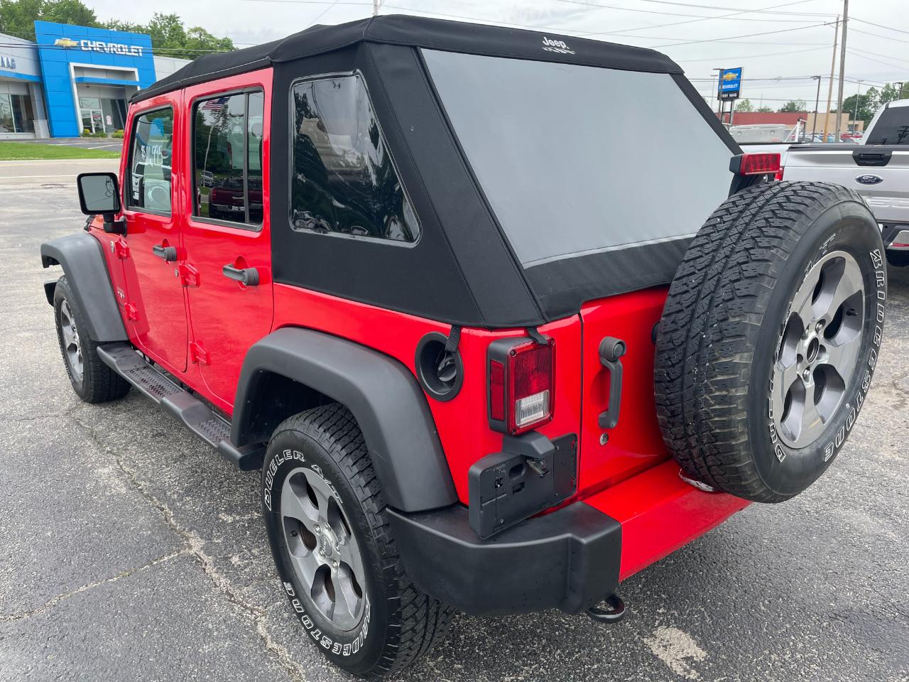 Jeep Wrangler Unlimited Sahara 4WD 2016