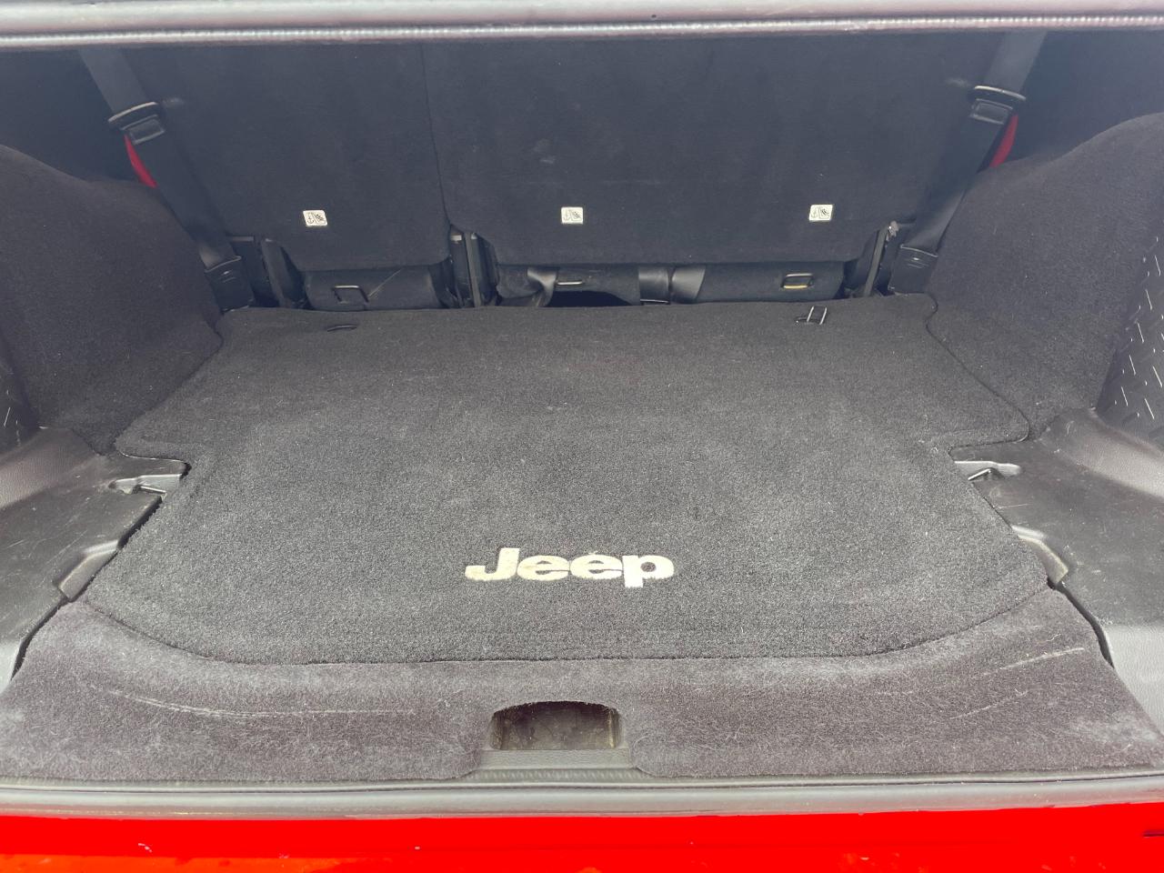 Jeep Wrangler Unlimited Sahara 4WD 2016