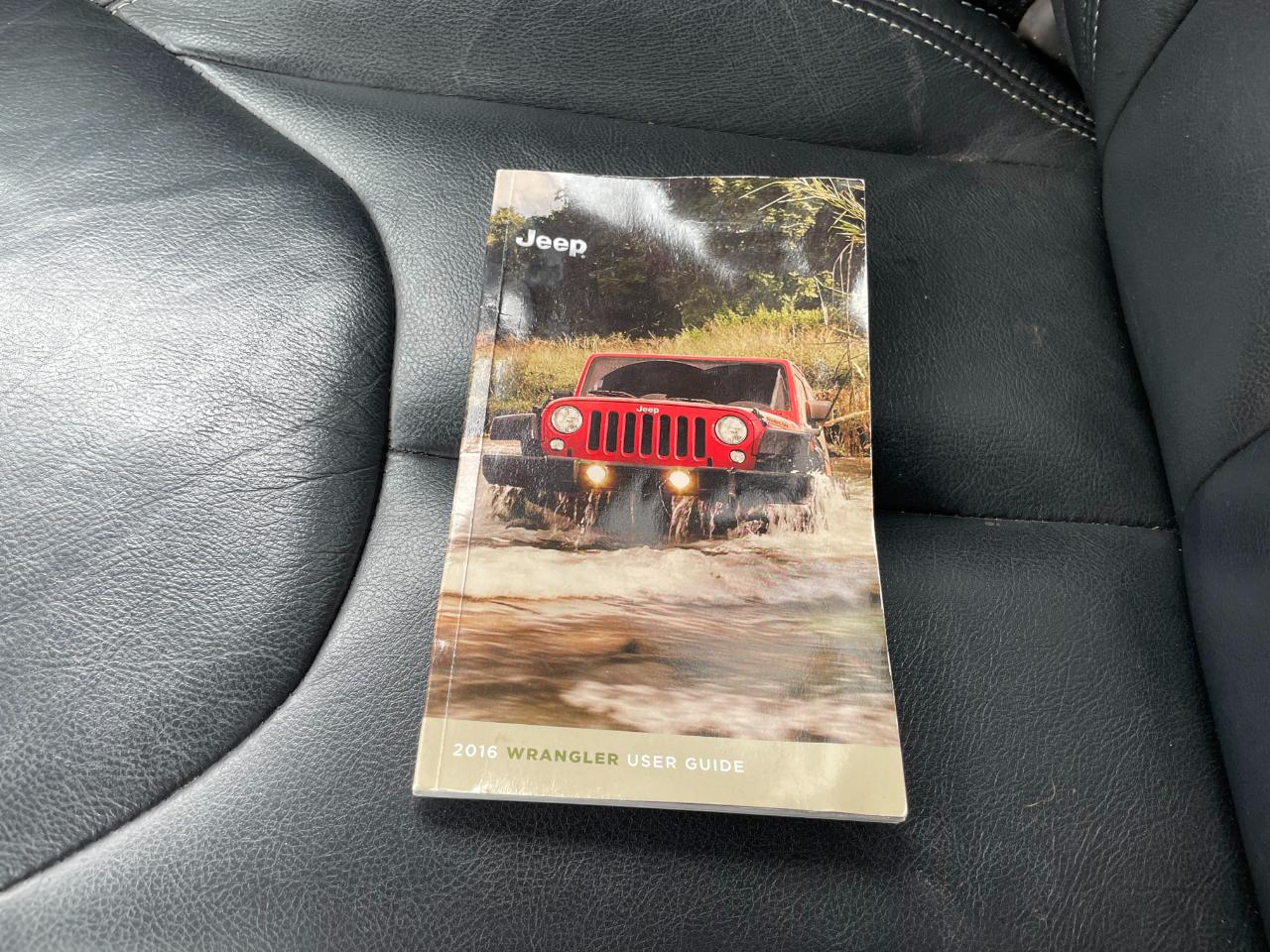 Jeep Wrangler Unlimited Sahara 4WD 2016