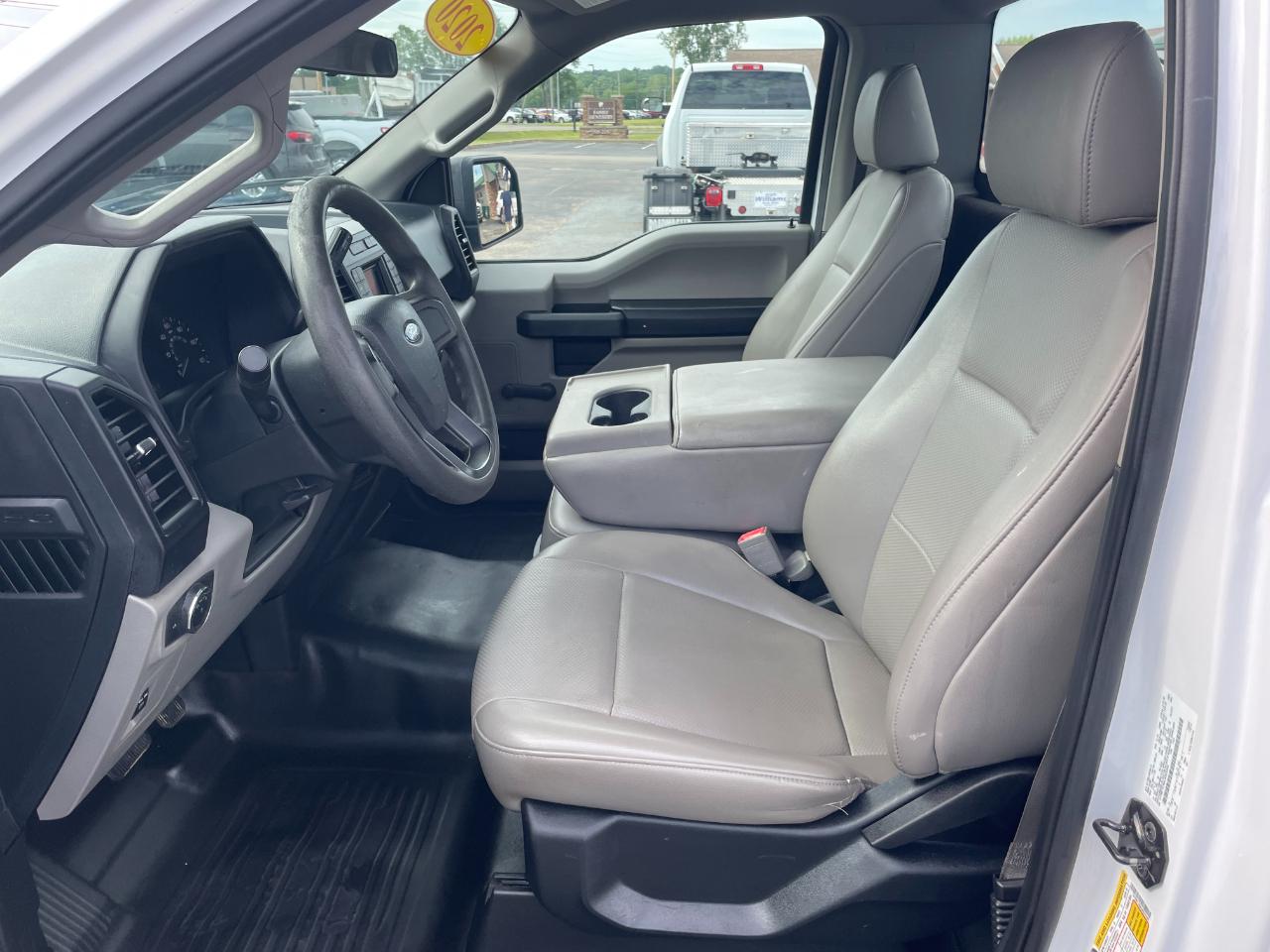 Ford F-150 XL 8-ft. Bed 2WD 2020
