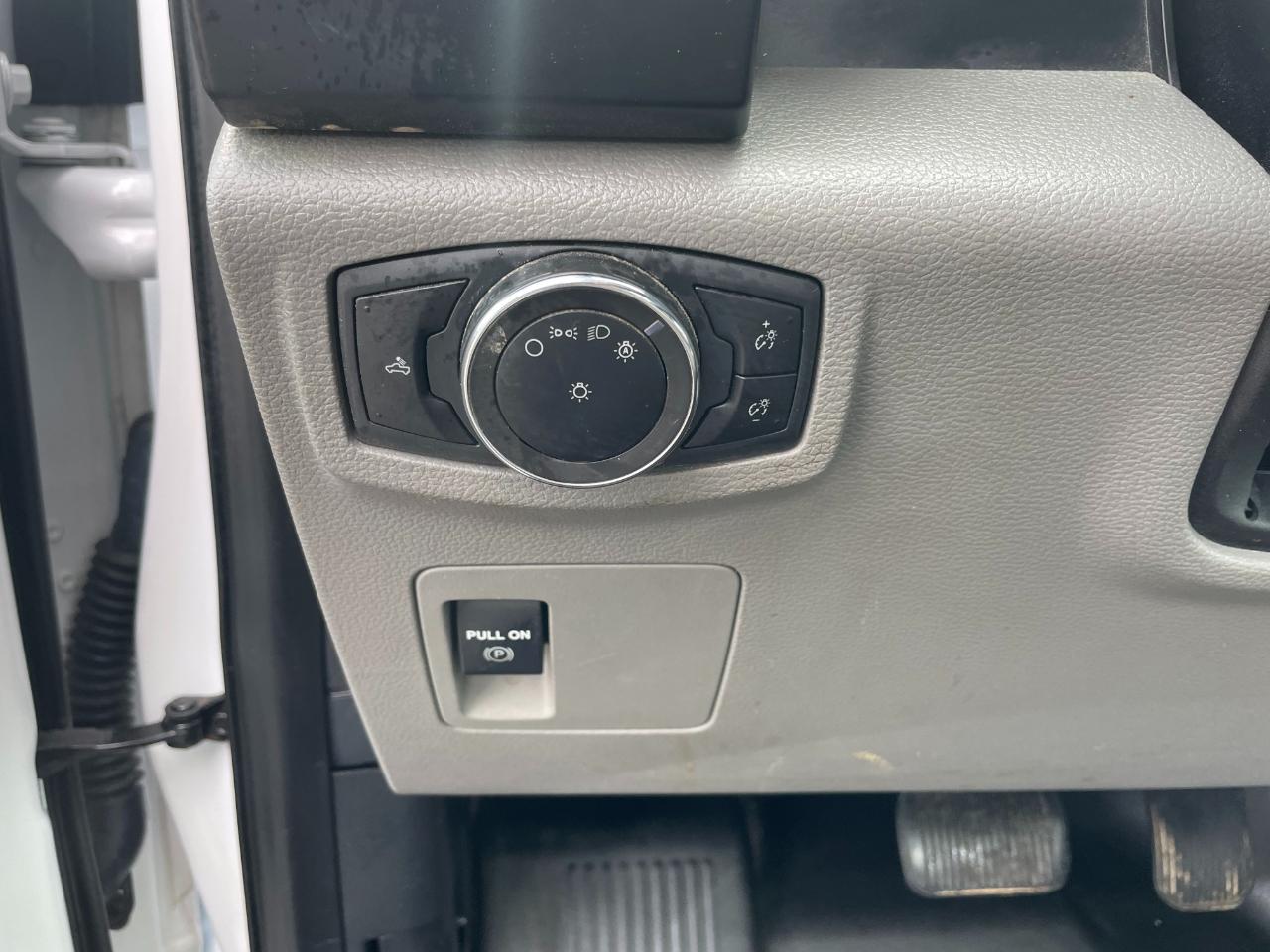 Ford F-150 XL 8-ft. Bed 2WD 2020